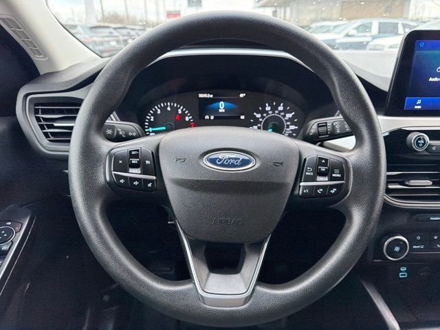 Used 2022 Ford Escape SE image 15