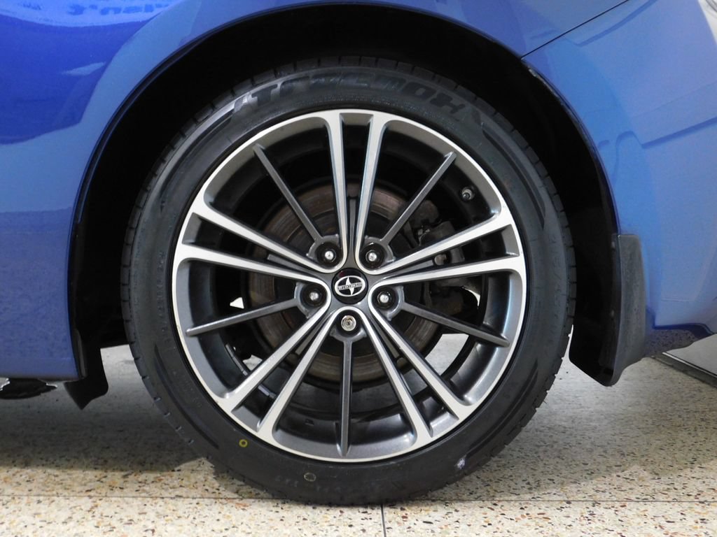 Used 2015 Scion FR-S RWD image 58