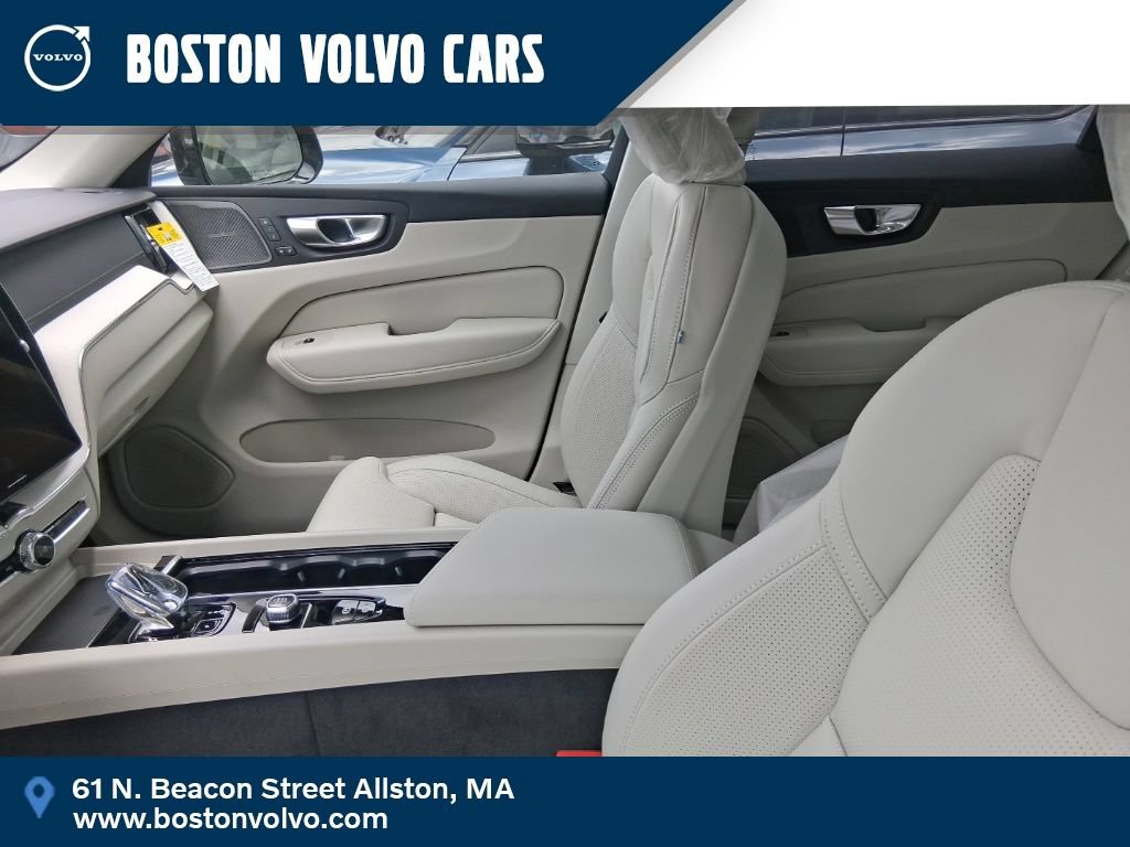 New 2026 Volvo XC60 T8 Ultra w/ Protection Package Premier AWD/4WD image 9