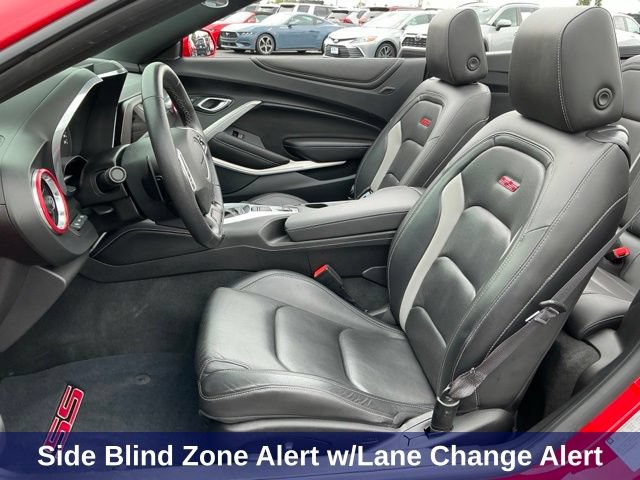 Used 2016 Chevrolet Camaro SS RWD image 19