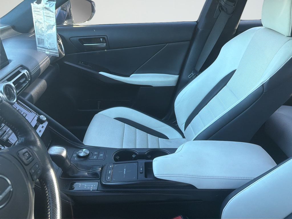 Used 2021 Lexus IS 350 F Sport w/ Navigation Package RWD image 17