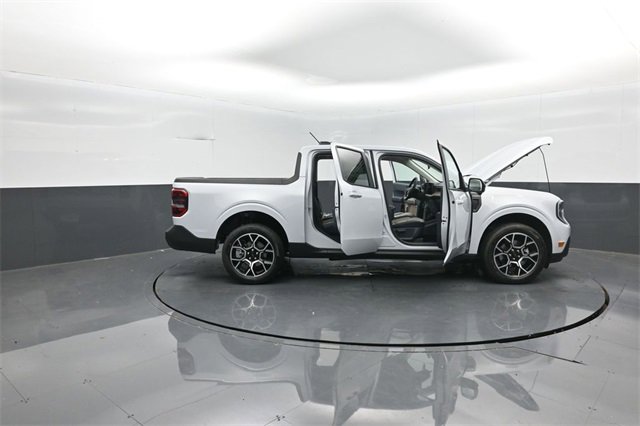 New 2025 Ford Maverick Lariat w/ 4K Tow Package image 38