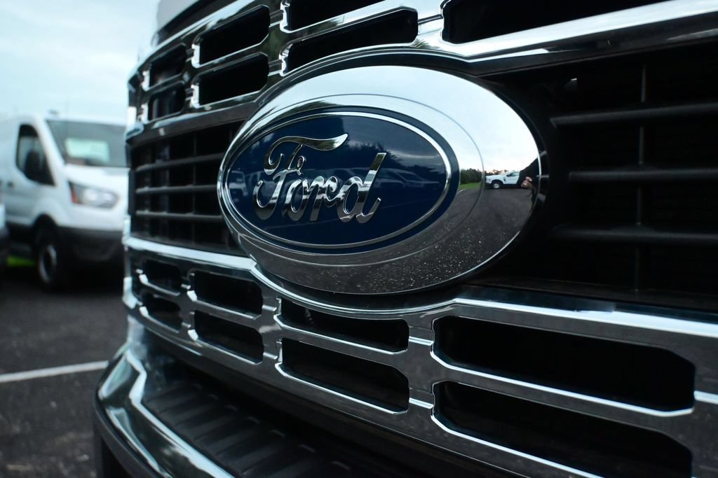 New 2025 Ford F450 XL w/ XL Chrome Package AWD/4WD image 10