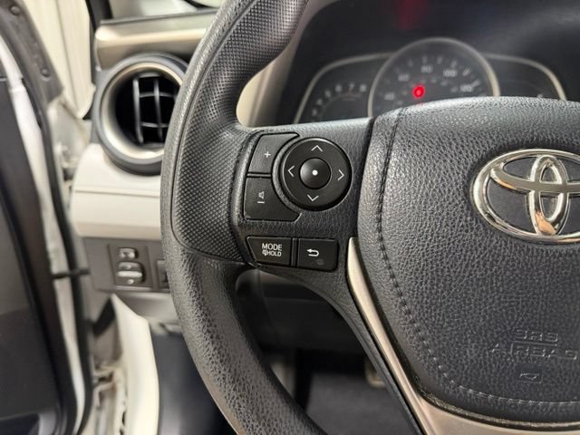 Used 2015 Toyota RAV4 LE AWD/4WD image 15