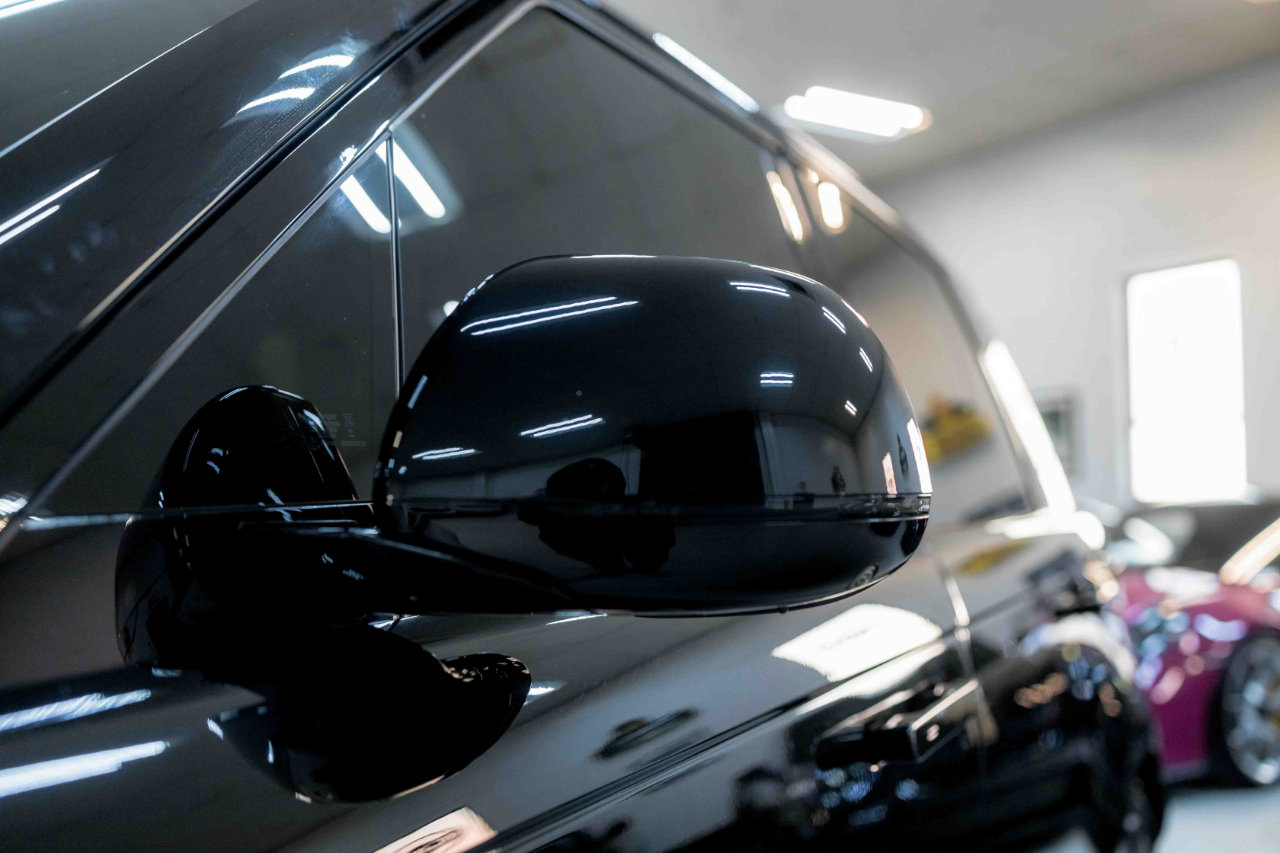 Used 2025 Land Rover Range Rover SE image 31