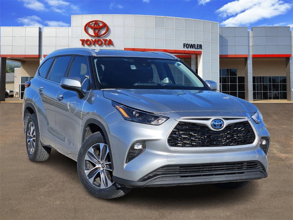 Certified 2023 Toyota Highlander XLE