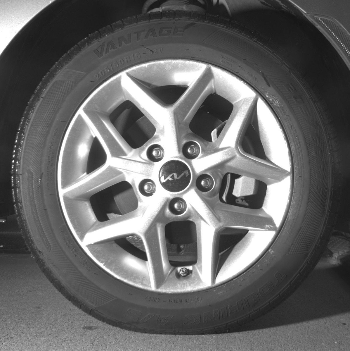 Used 2025 Kia Soul LX w/ LX Technology Package FWD image 18