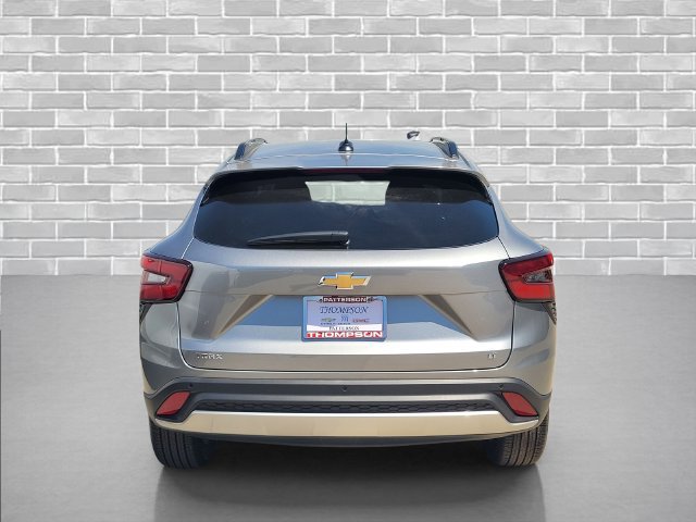 New 2026 Chevrolet Trax LT w/ Driver Confidence Package FWD image 7