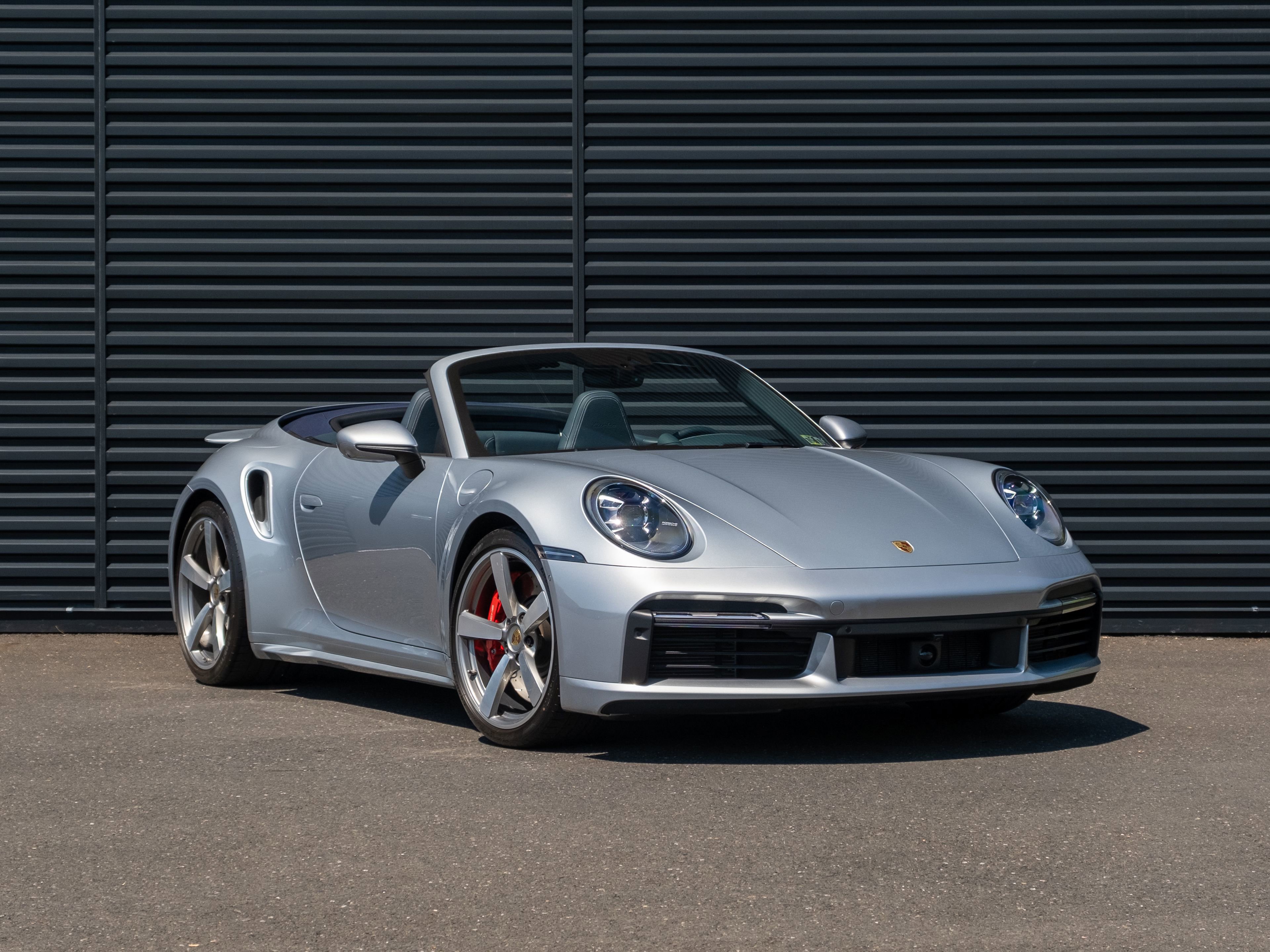 Certified 2022 Porsche 911 Turbo AWD/4WD image 10