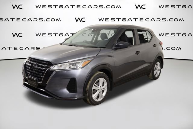 Used 2021 Nissan Kicks S image 1