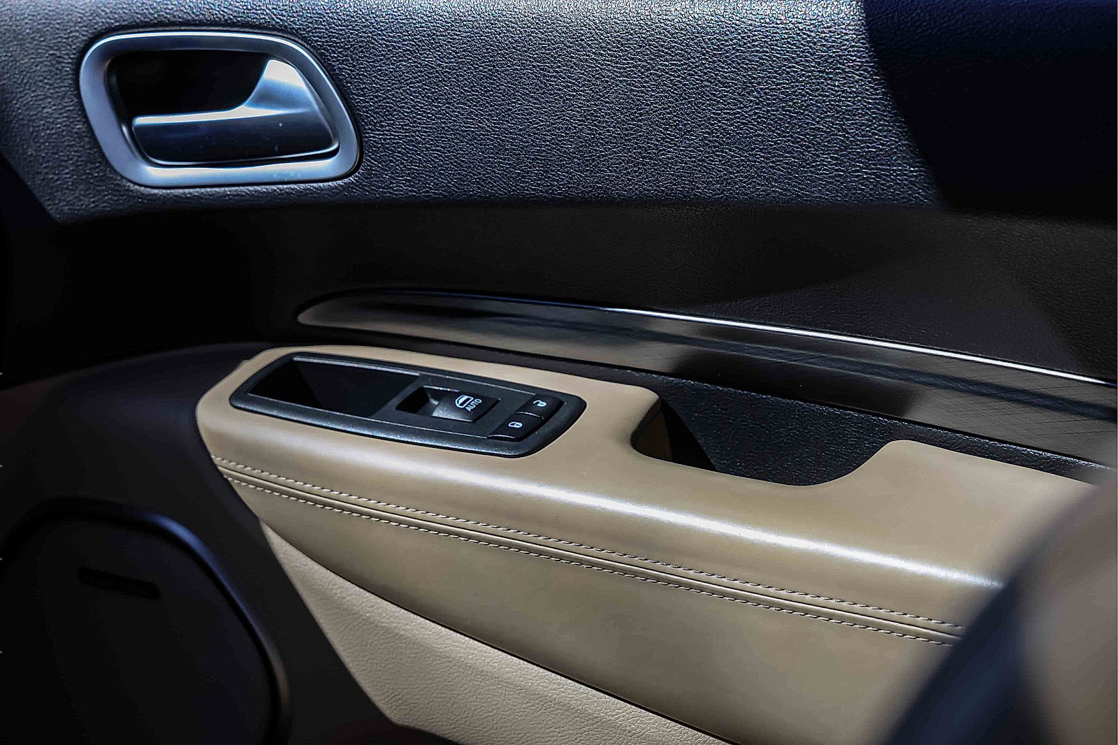 Used 2020 Dodge Durango Citadel AWD/4WD image 16