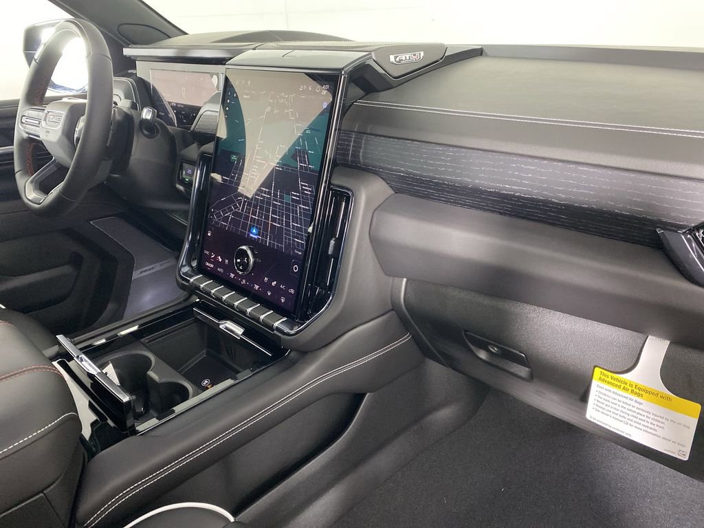 New 2026 GMC Yukon AT4 Ultimate w/ LPO, Floor Liner Package image 29