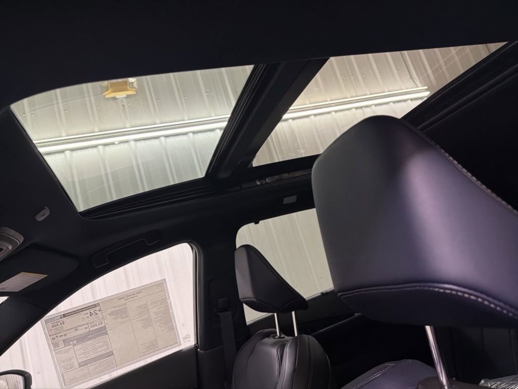 Certified 2026 INFINITI QX60 Sport w/ Dark Cargo Package image 8