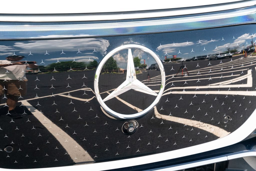 Used 2023 Mercedes-Benz EQS 450+ SUV image 6