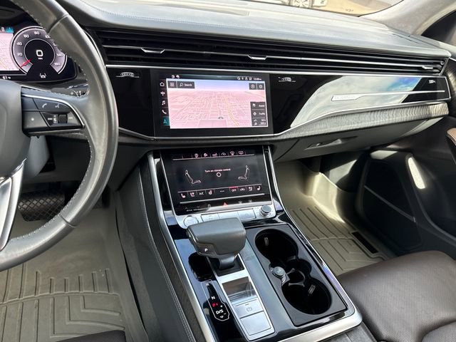 Used 2019 Audi Q8 Prestige w/ Luxury Package image 24