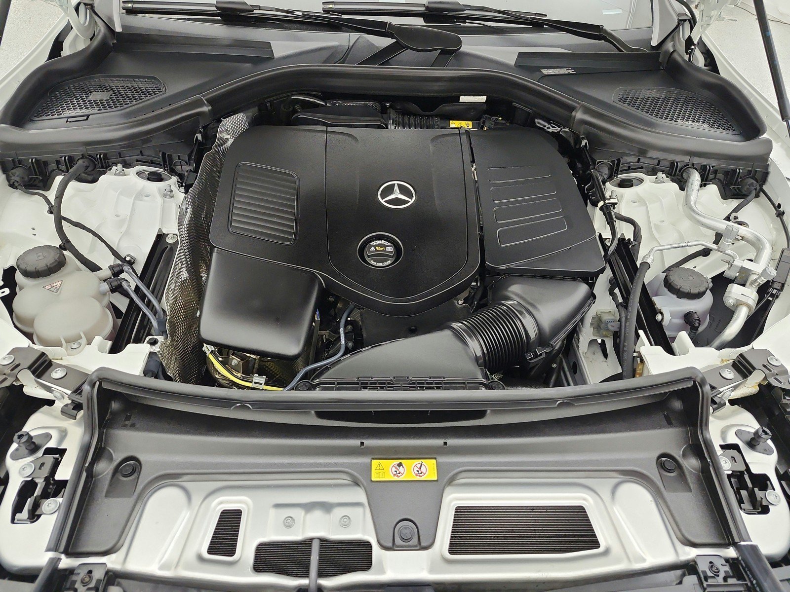 Certified 2026 Mercedes-Benz GLC 300 image 16