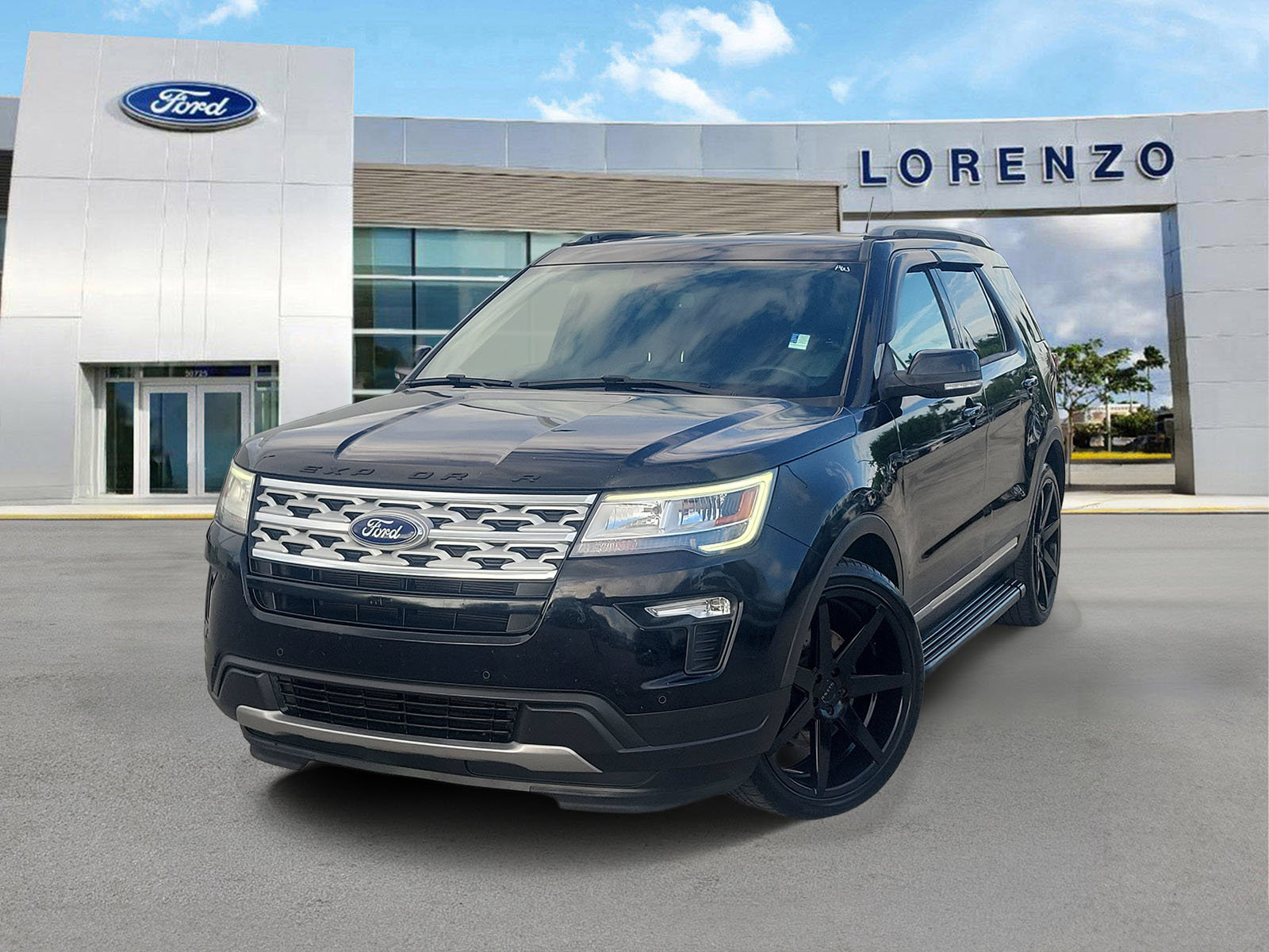 Used 2018 Ford Explorer XLT w/ Equipment Group 202A