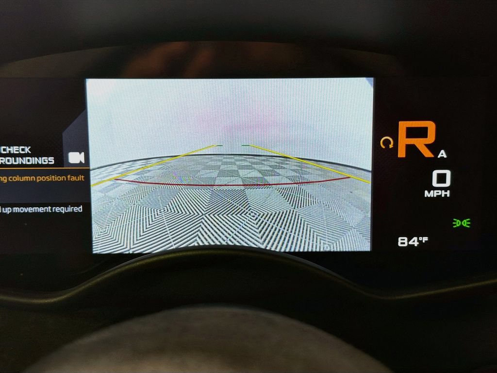Used 2020 McLaren 600LT Spider RWD image 14