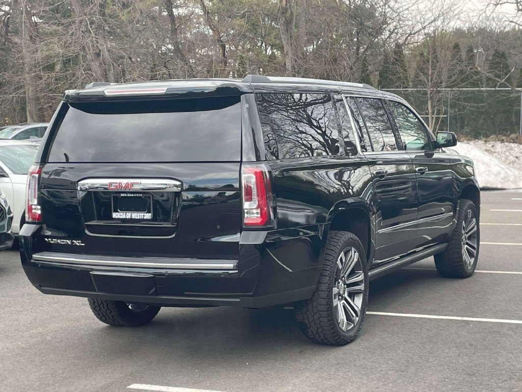 Used 2020 GMC Yukon XL Denali w/ Denali Ultimate Package AWD/4WD image 4