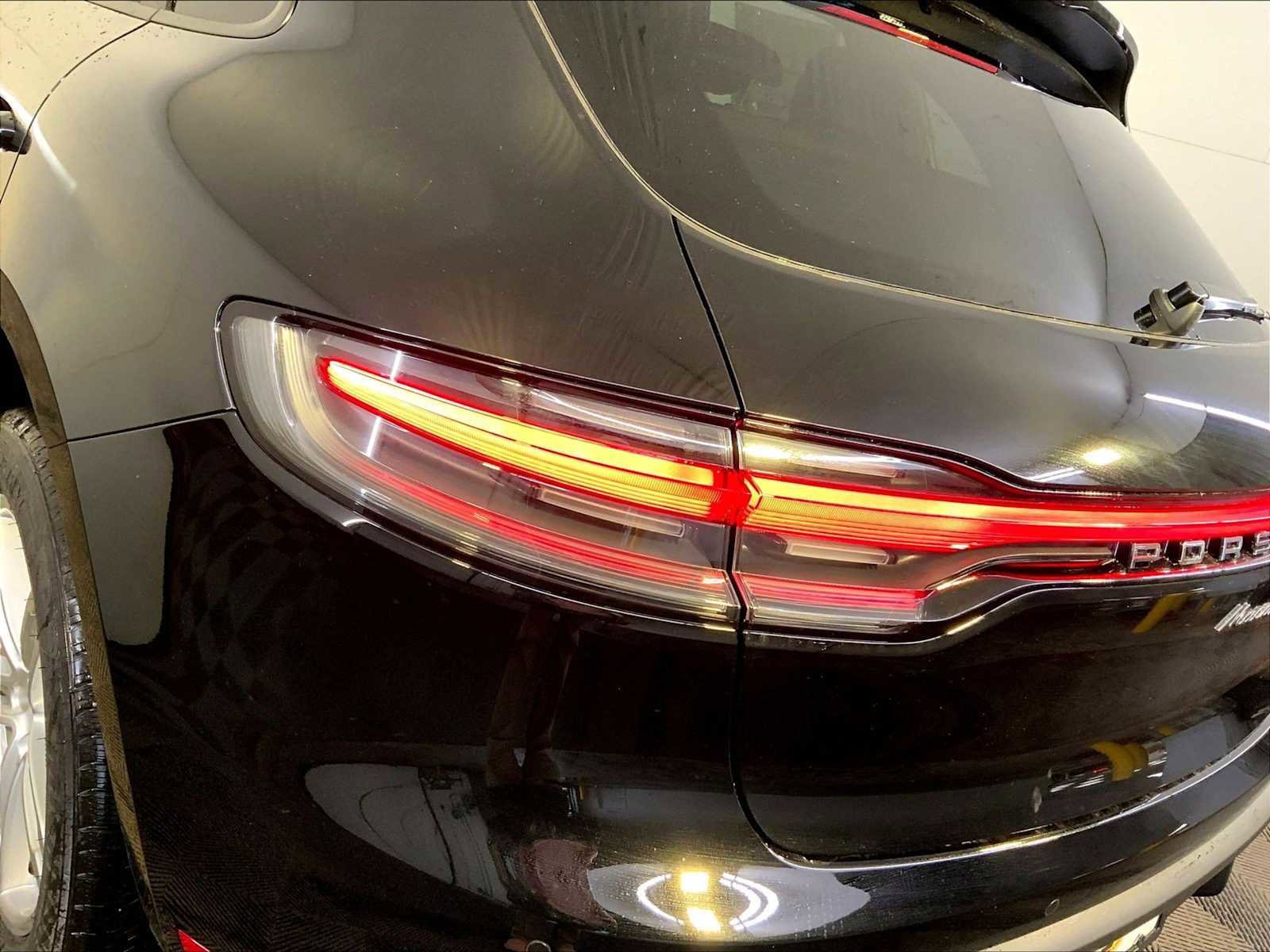 New 2026 Porsche Macan AWD/4WD image 18