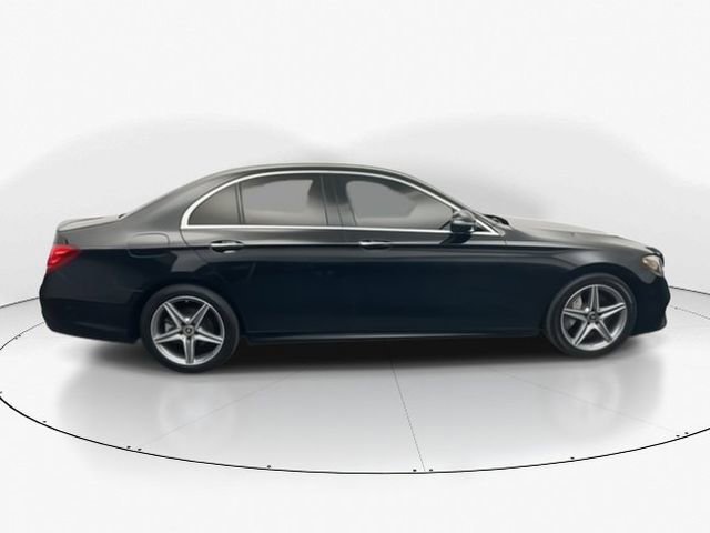 Used 2019 Mercedes-Benz E 300 image 11