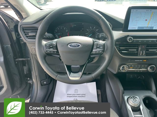 Used 2022 Ford Escape SE w/ SE Sport Appearance Package AWD/4WD image 21