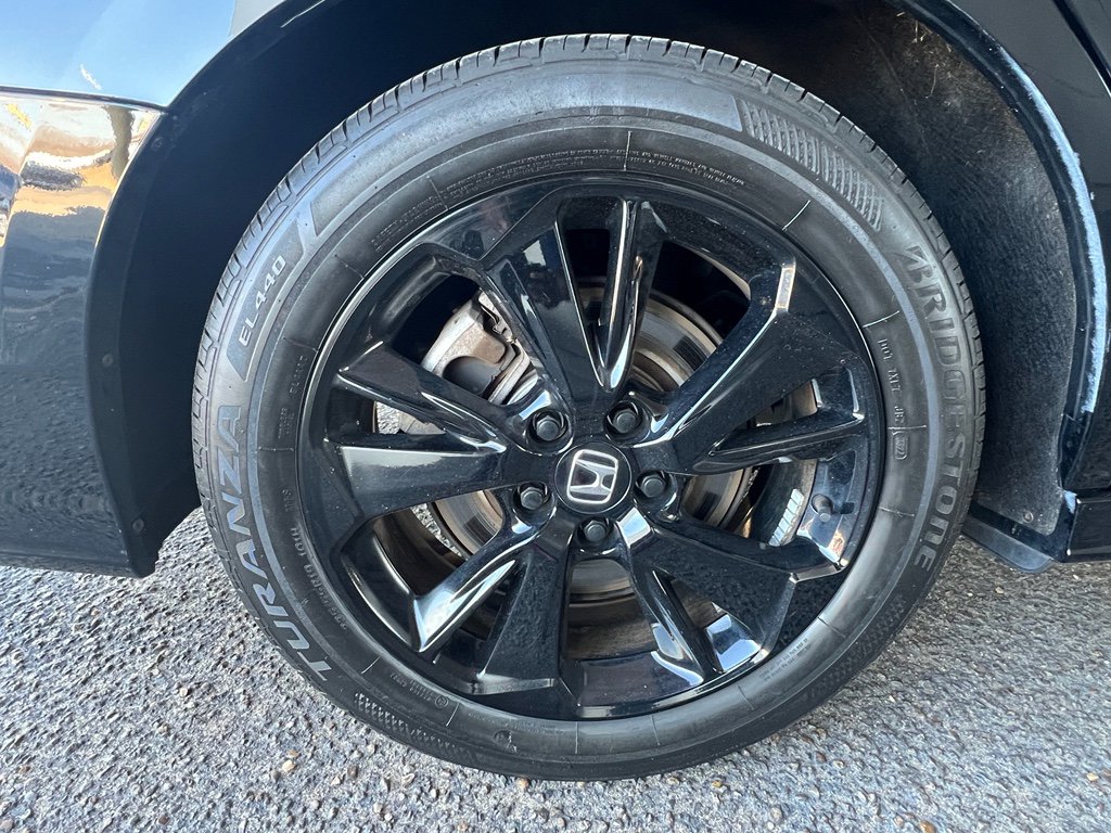 Used 2023 Honda Odyssey Sport image 11