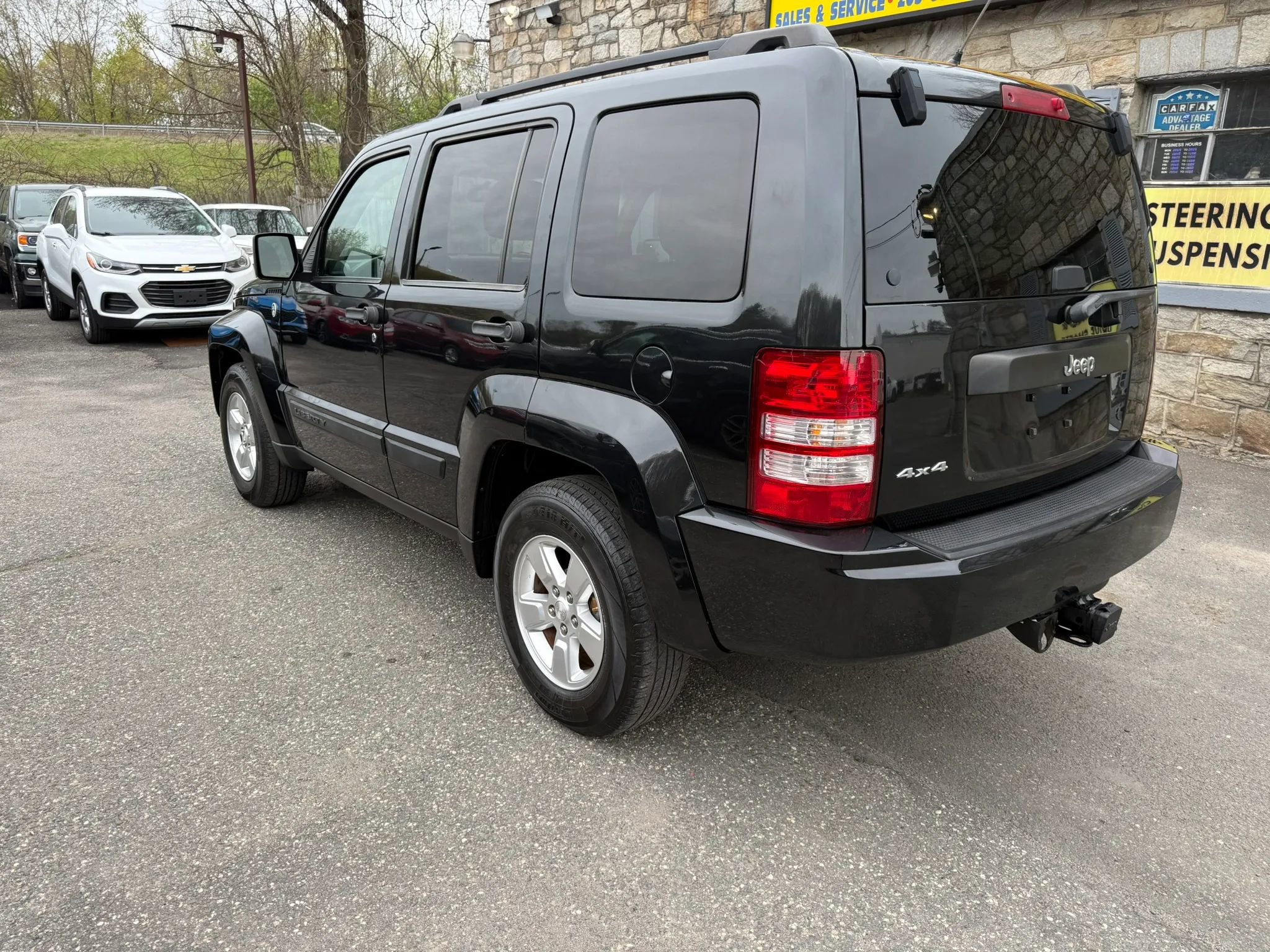 Used 2012 Jeep Liberty Sport w/ Popular Equipment Group AWD/4WD image 4