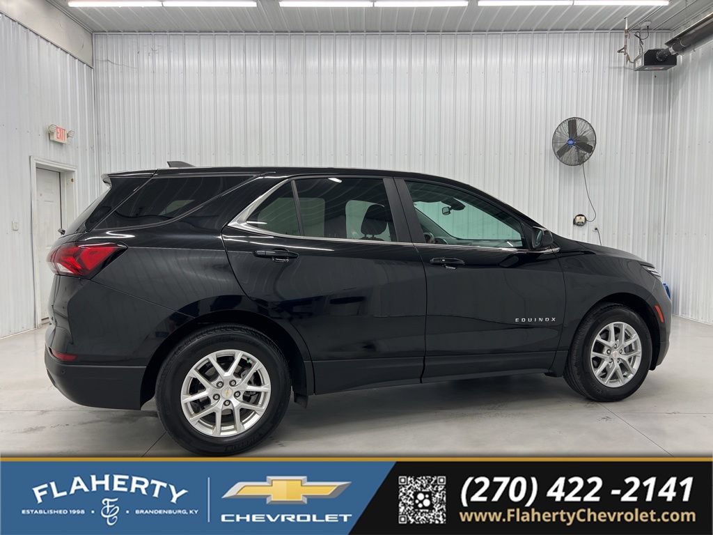 Used 2024 Chevrolet Equinox LT w/ LPO, Floor Liner Package FWD image 2