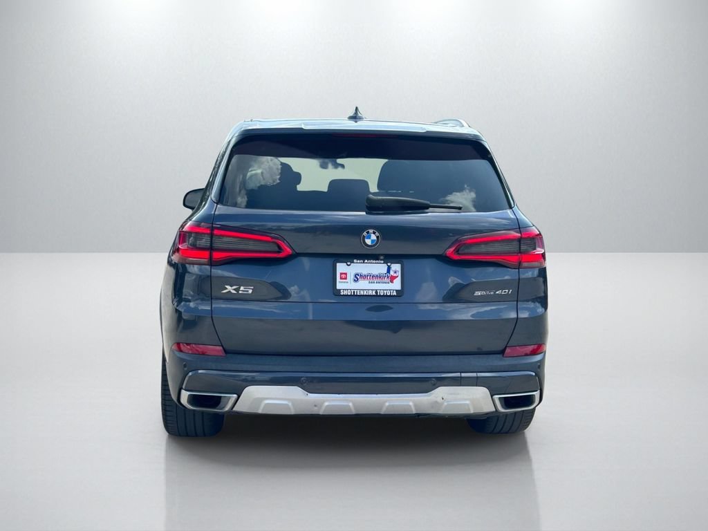 Used 2020 BMW X5 sDrive40i w/ Executive Package RWD image 6