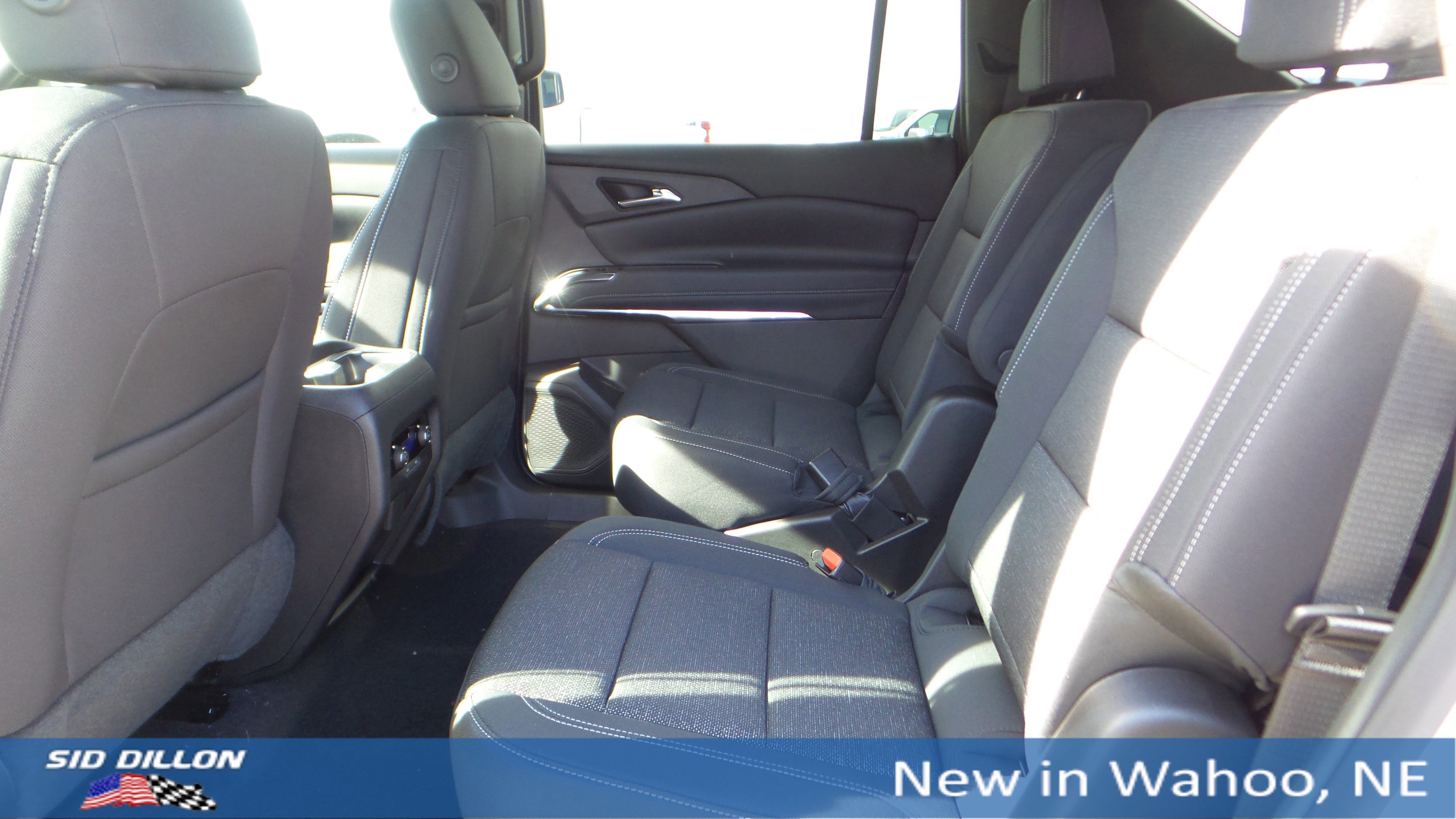 New 2026 Chevrolet Traverse LT w/ Midnight/Sport Edition image 18