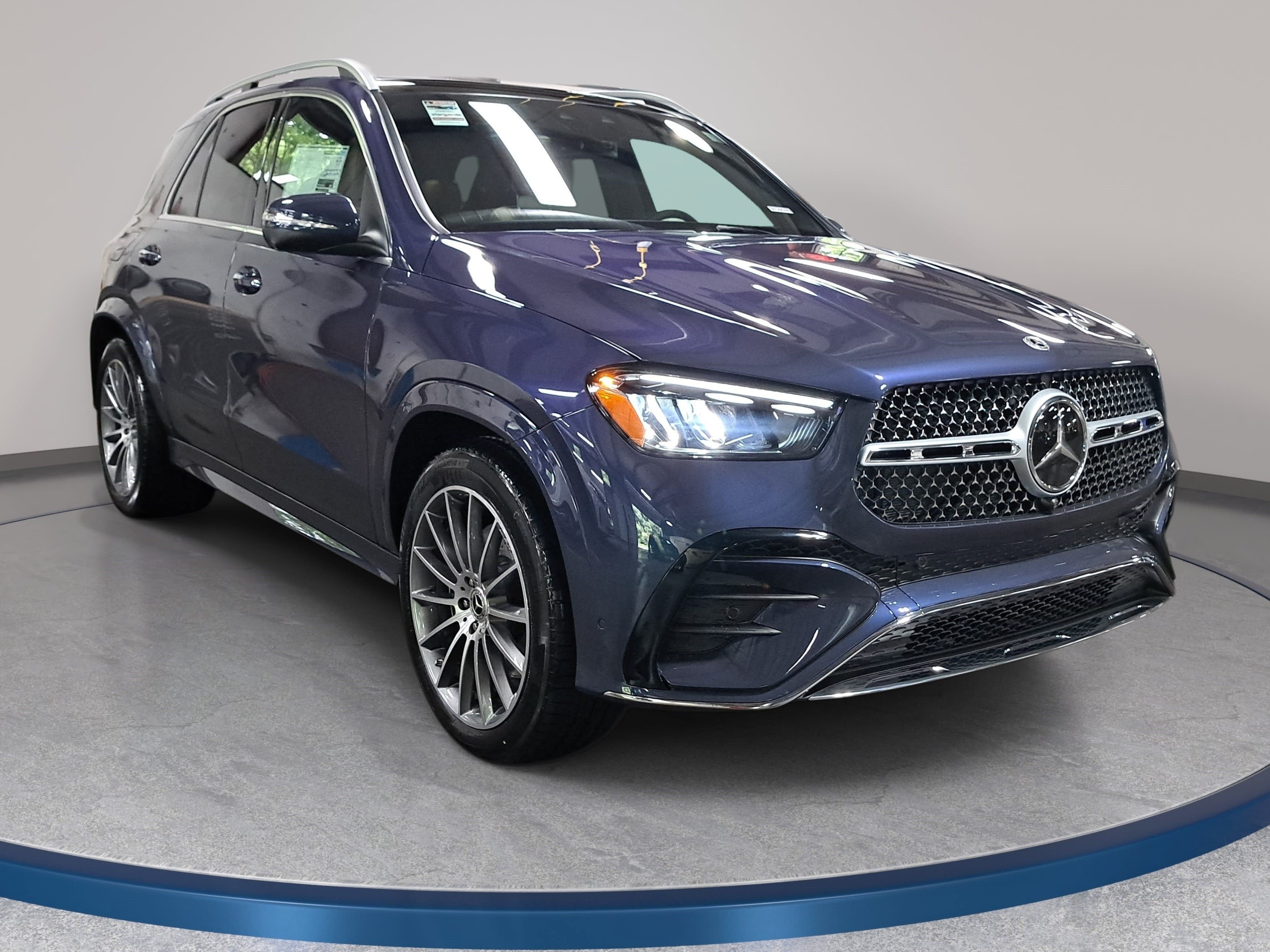 New 2026 Mercedes-Benz GLE 450 4MATIC image 3