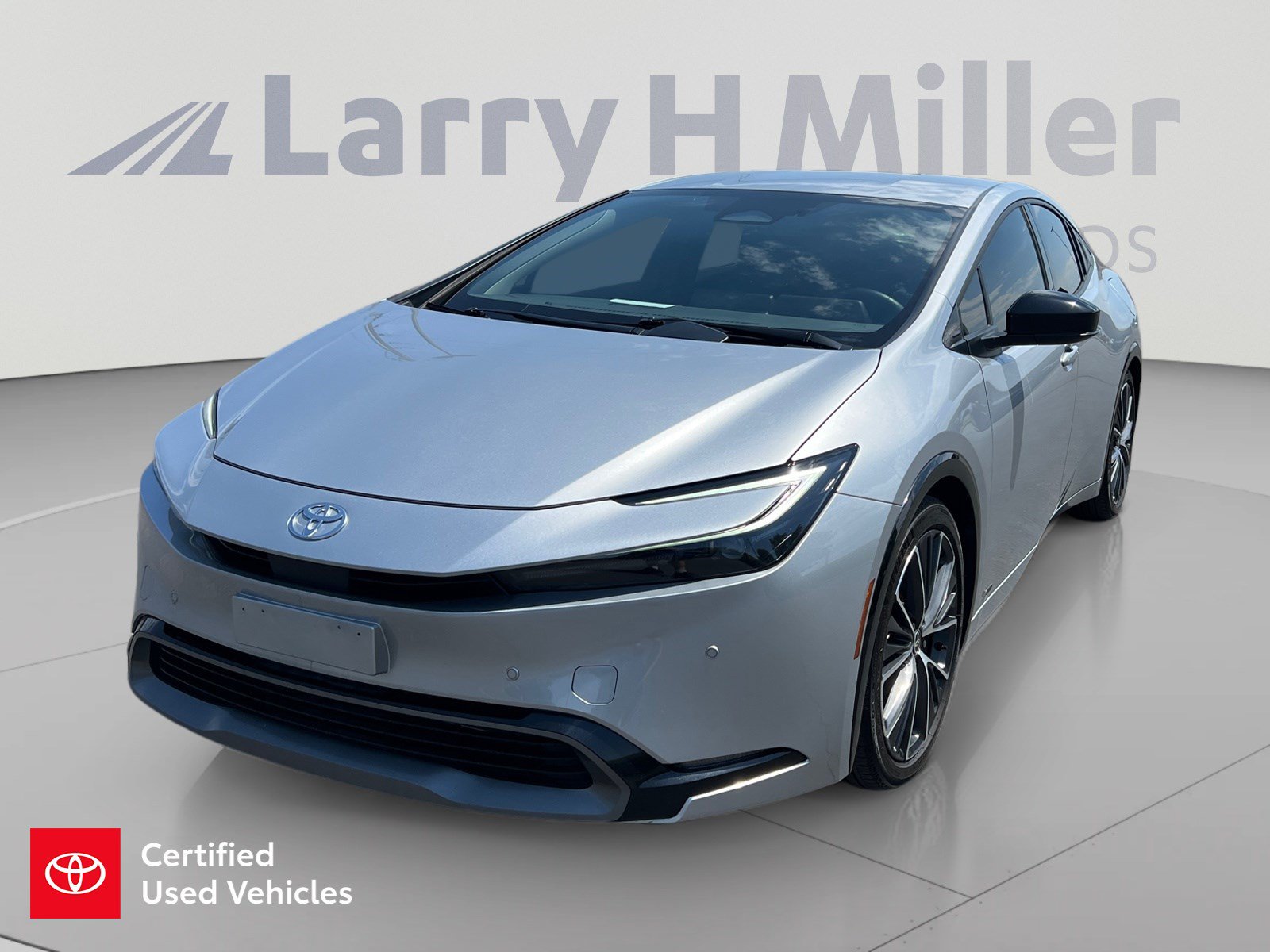 Used 2025 Toyota Prius XLE