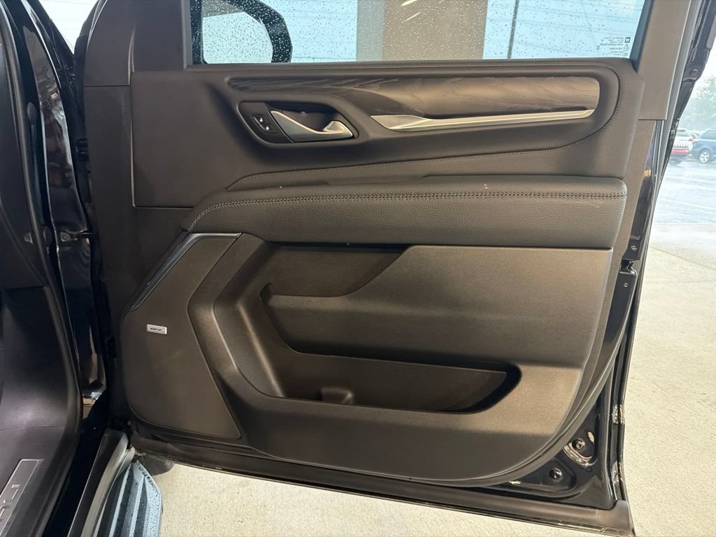 Used 2022 GMC Yukon Denali AWD/4WD image 26