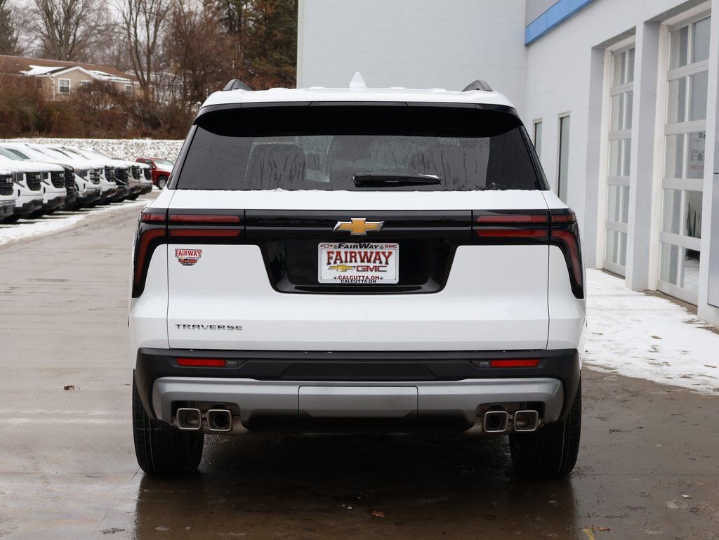New 2026 Chevrolet Traverse LT w/ Sun and Wheel Package image 9