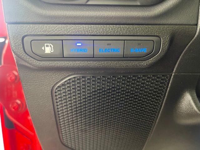 Used 2025 Jeep Wrangler Unlimited Sahara w/ Safety Group AWD/4WD image 37