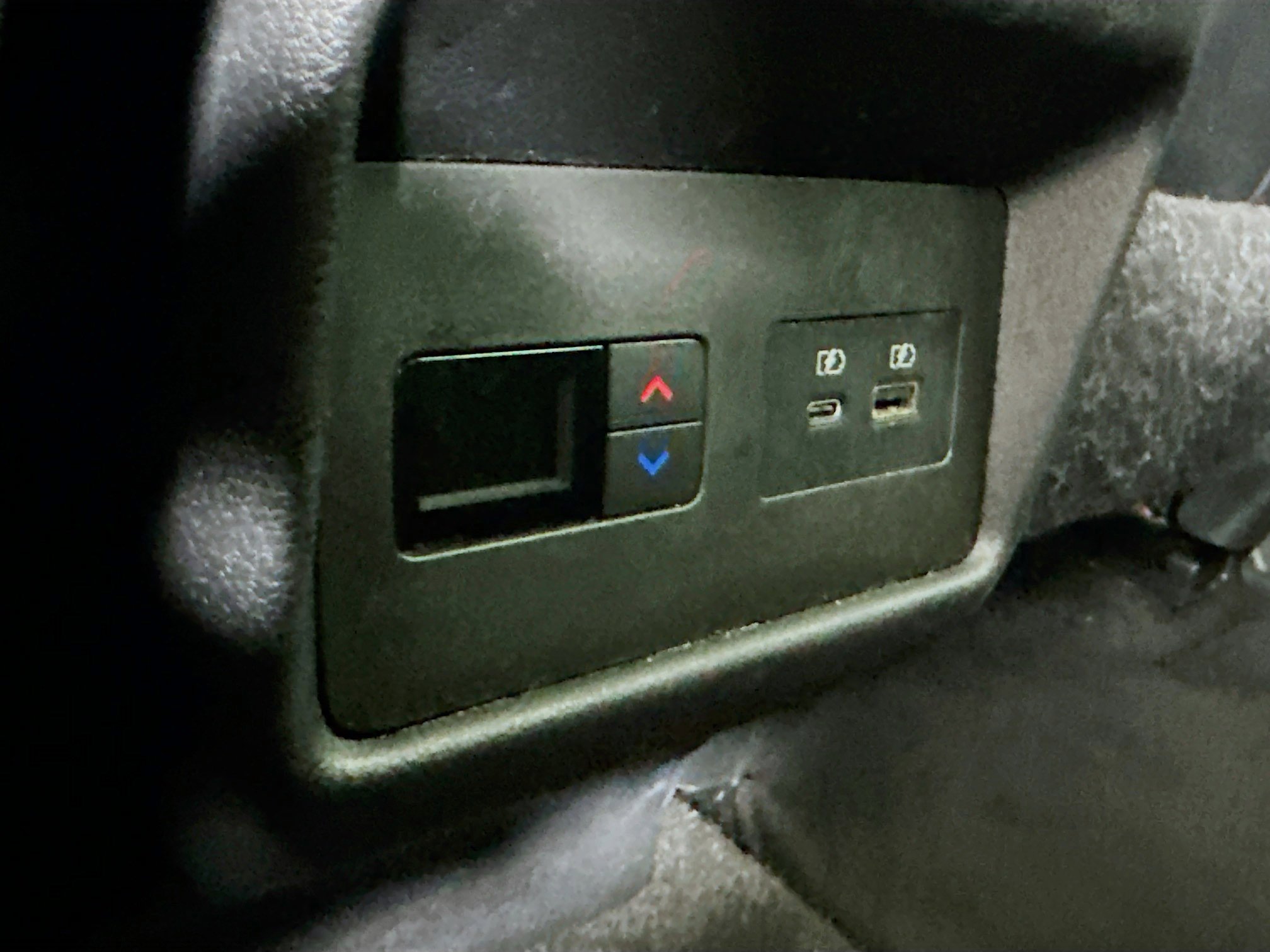 Used 2023 Nissan Rogue SL w/ SL Premium Package image 28