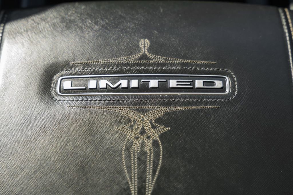 Used 2019 RAM 1500 Limited image 32