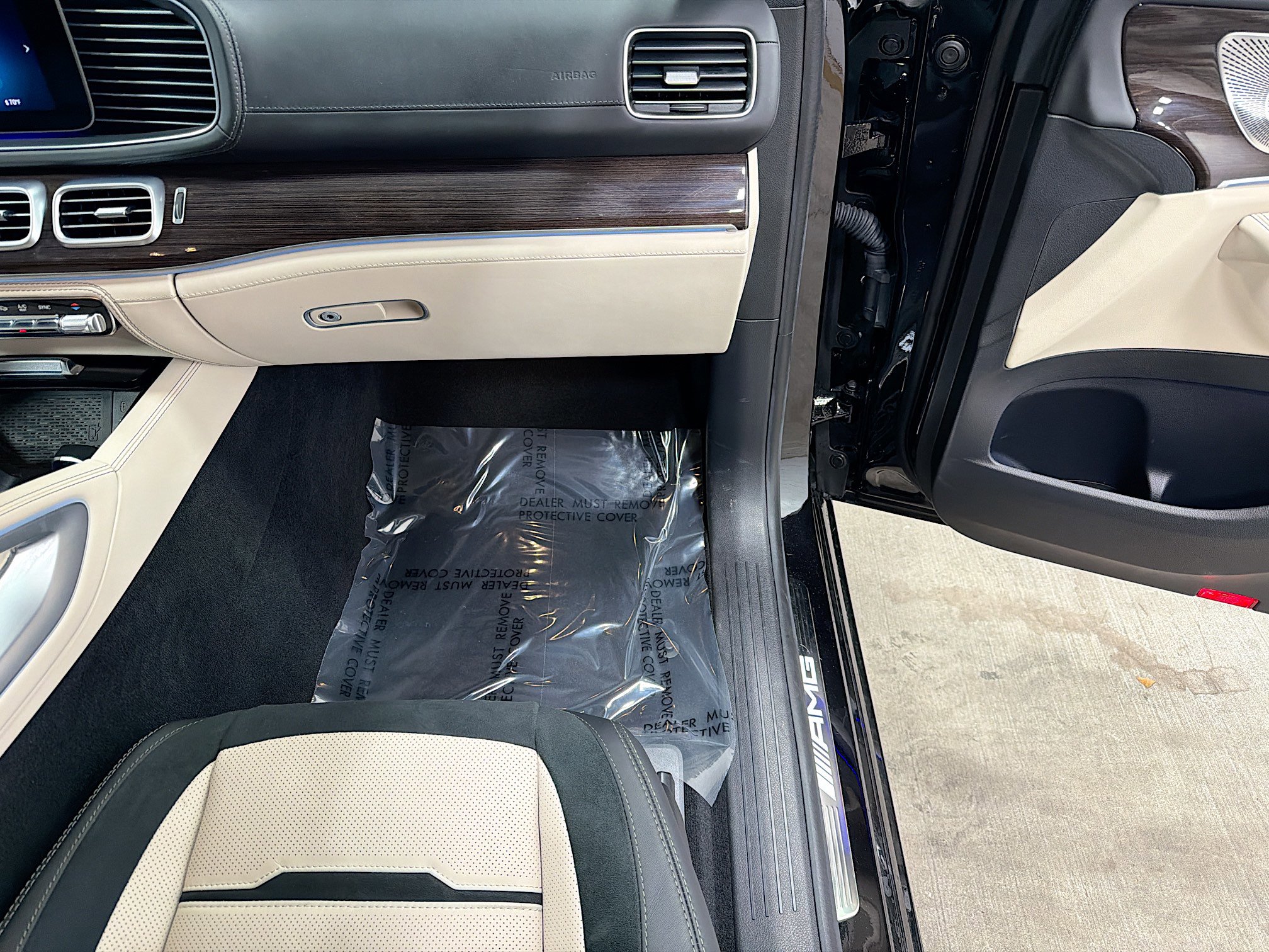 Used 2025 Mercedes-Benz GLE 53 AMG 4MATIC Coupe image 18