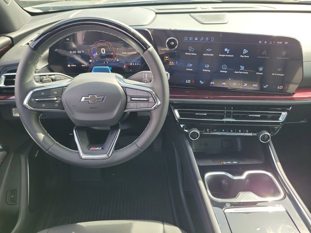New 2026 Chevrolet Traverse Z71 w/ Enhanced Driving Package AWD/4WD image 4