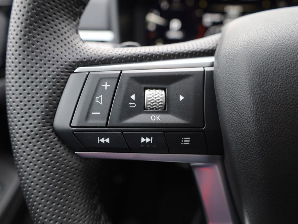 New 2025 Mitsubishi Outlander SE image 56