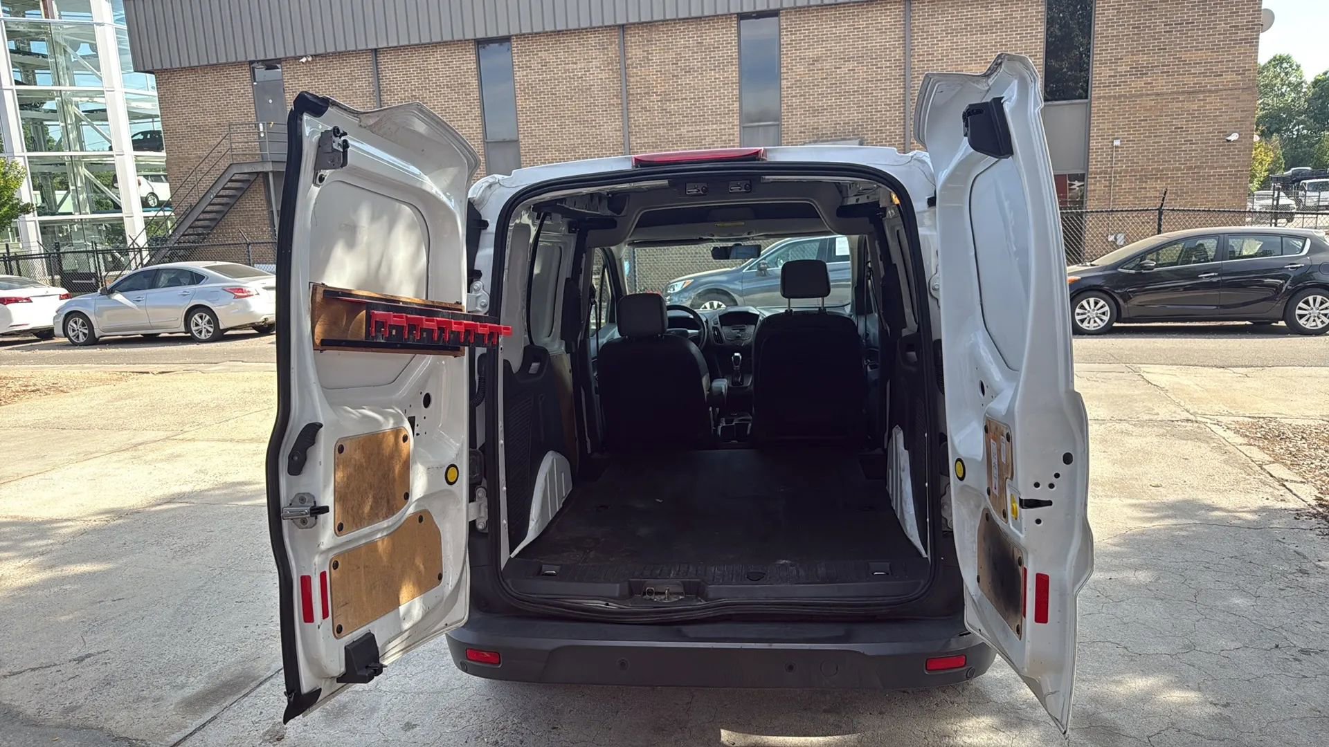 Used 2016 Ford Transit Connect XL FWD image 10