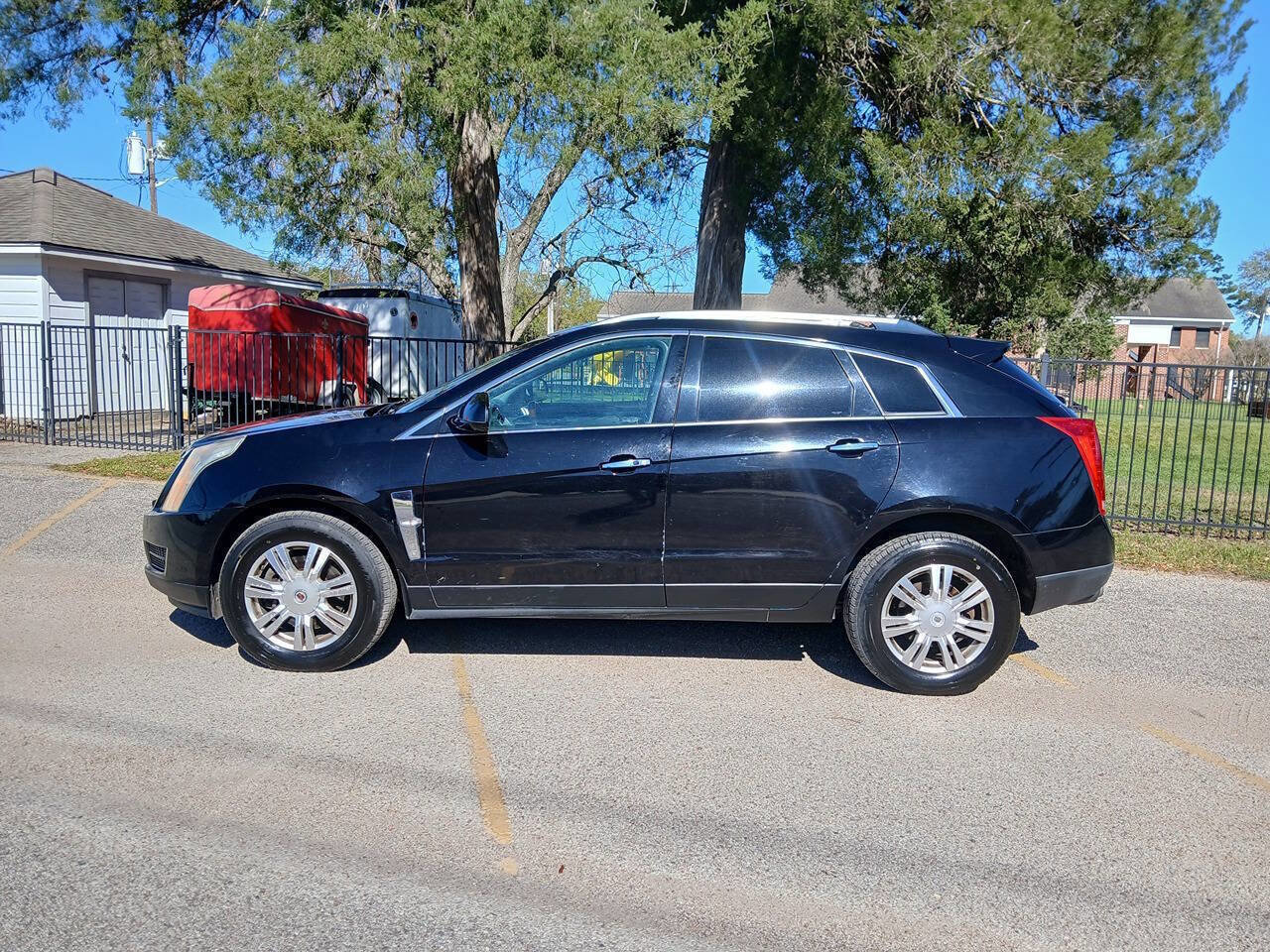 Used 2012 Cadillac SRX Luxury FWD image 4