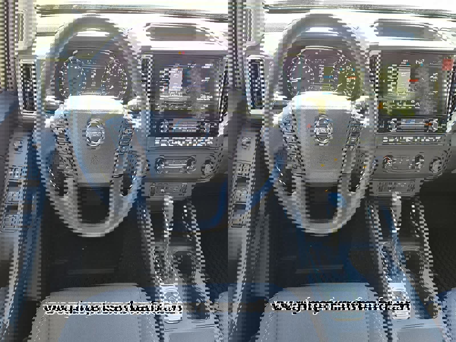 New 2026 Nissan Frontier SV image 5