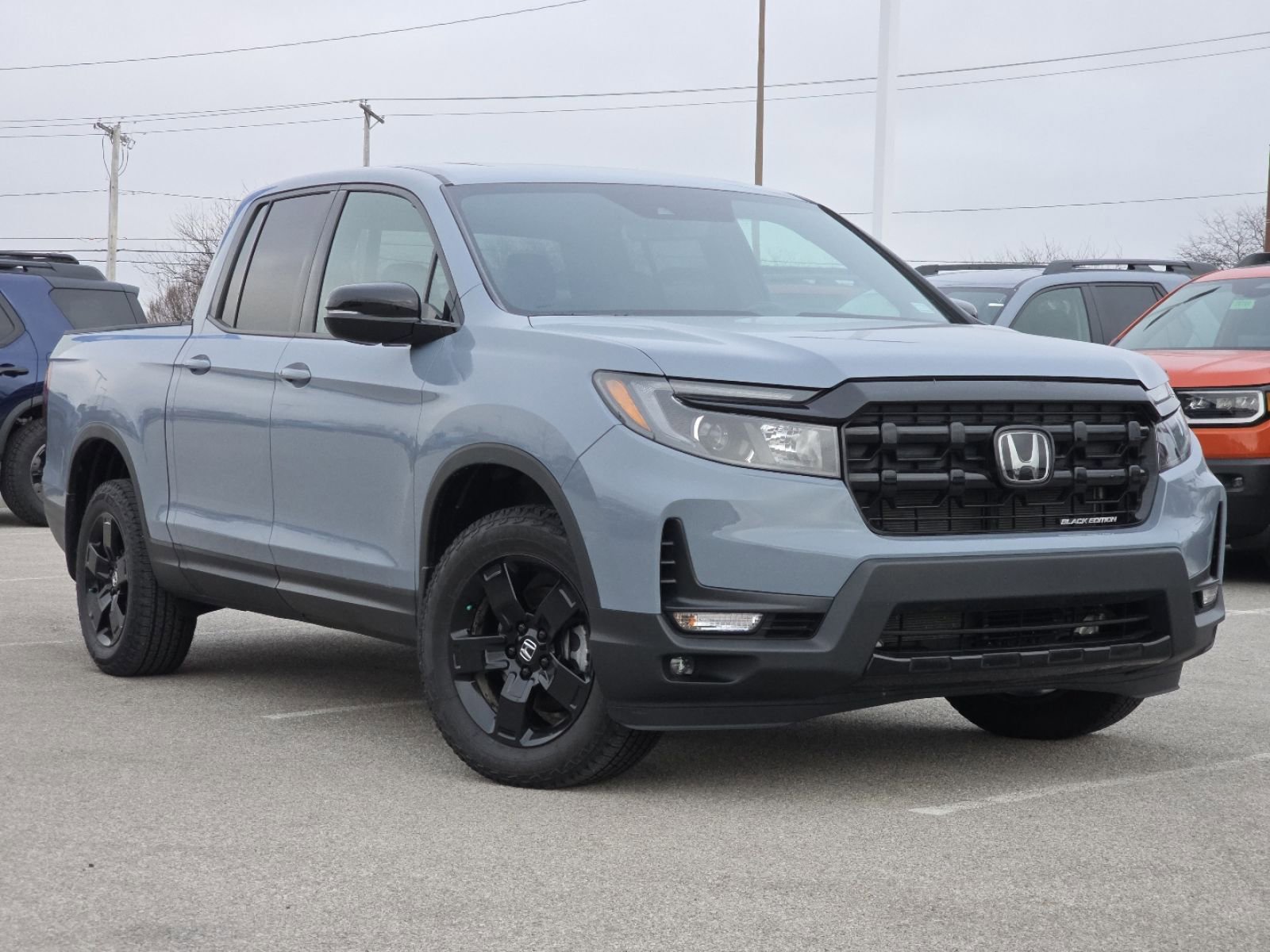 Certified 2025 Honda Ridgeline Black Edition image 2