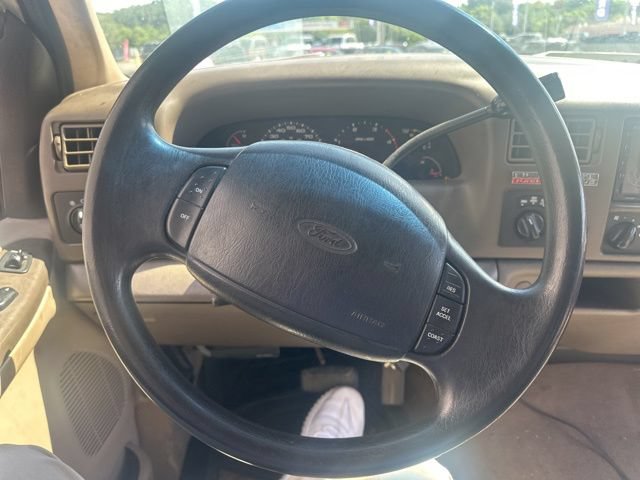 Used 2002 Ford F250 Lariat AWD/4WD image 13