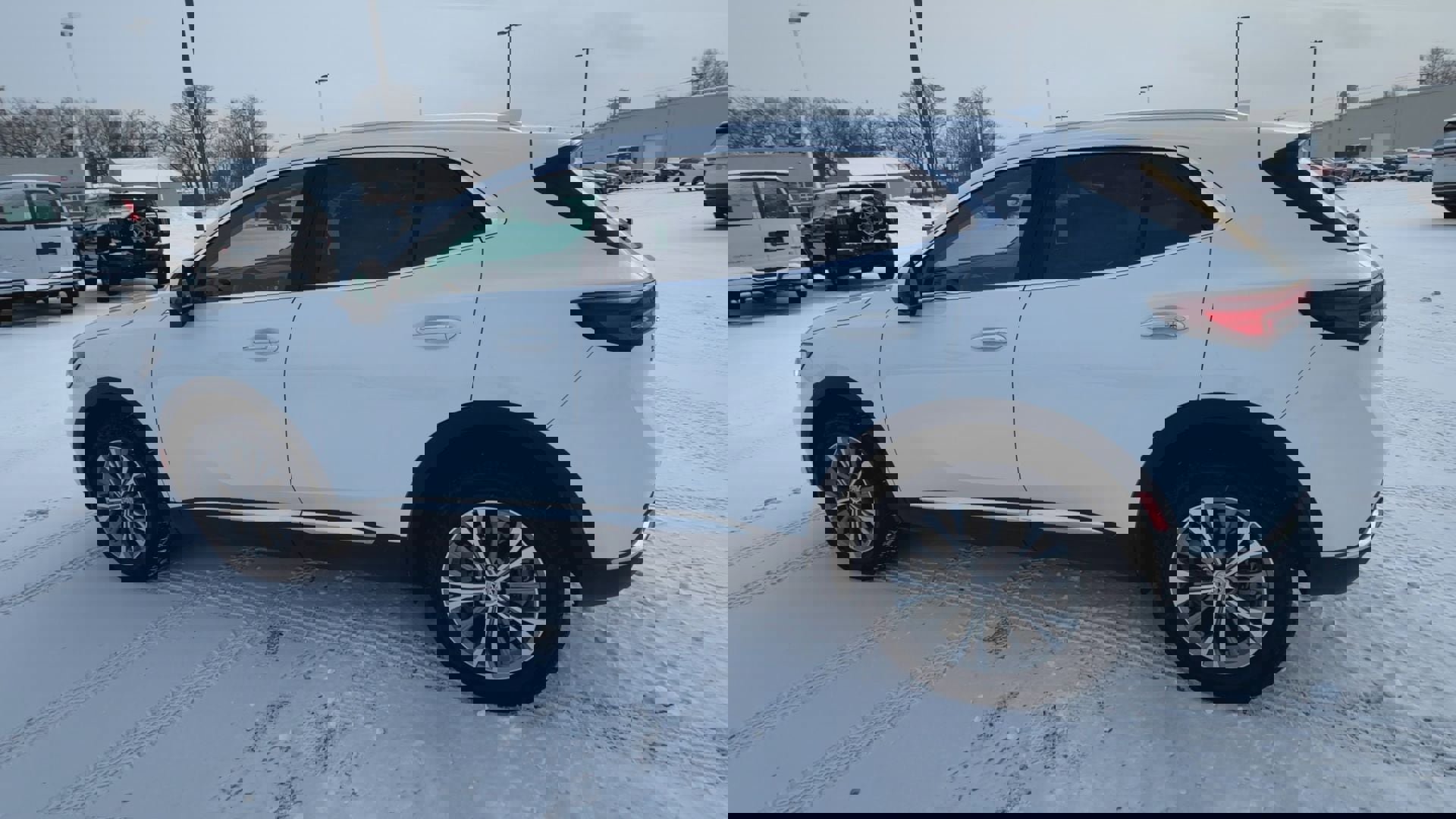 Used 2023 Buick Envision Preferred image 6