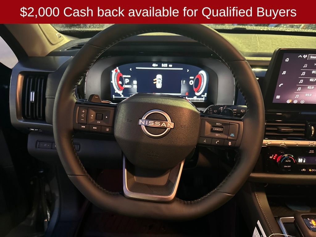 New 2026 Nissan Pathfinder SL image 15