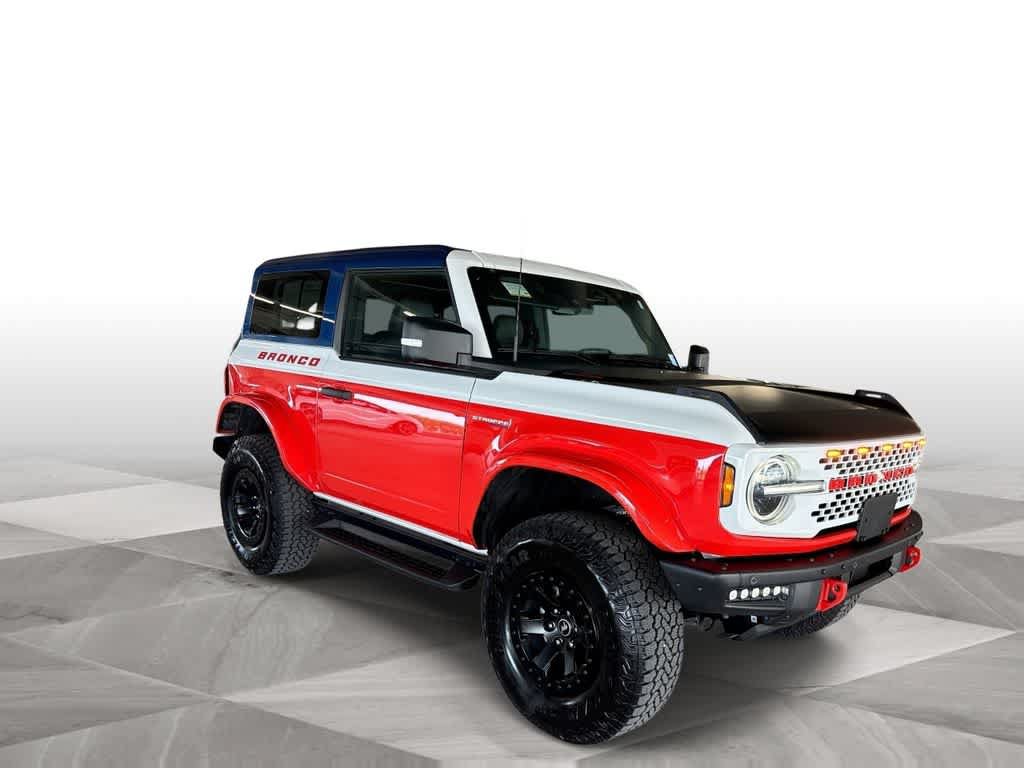 Used 2025 Ford Bronco Stroppe Edition AWD/4WD image 4