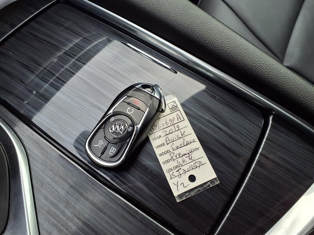 Used 2019 Buick Enclave Premium image 14